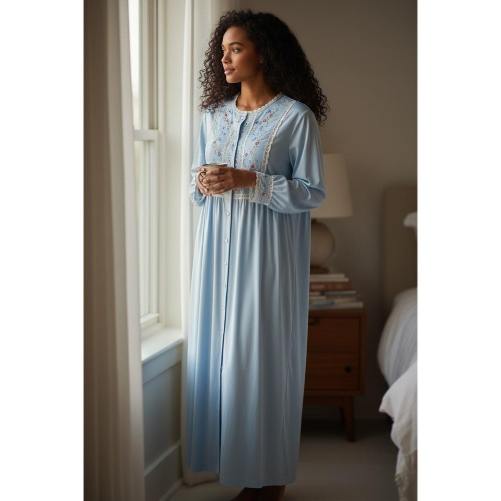 Gilead Vintage Blue Floral Embroidered Lace Trim Button Front Nightgown Size 36